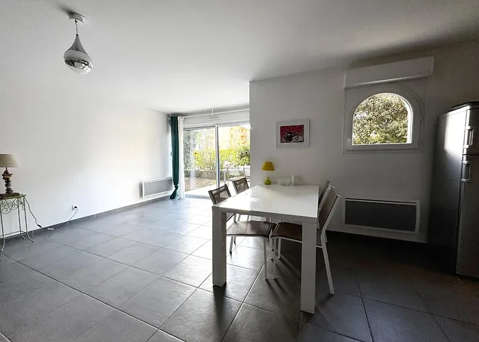 Estey, Appt T3, Front De Mer, Port,